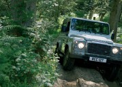 Land Rover Defender 90